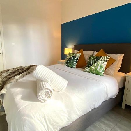 Oneluxstay Antwerp City Centre Exterior photo