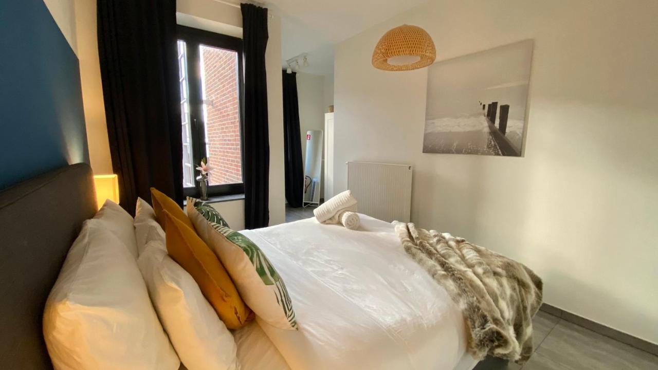 Oneluxstay Antwerp City Centre Exterior photo