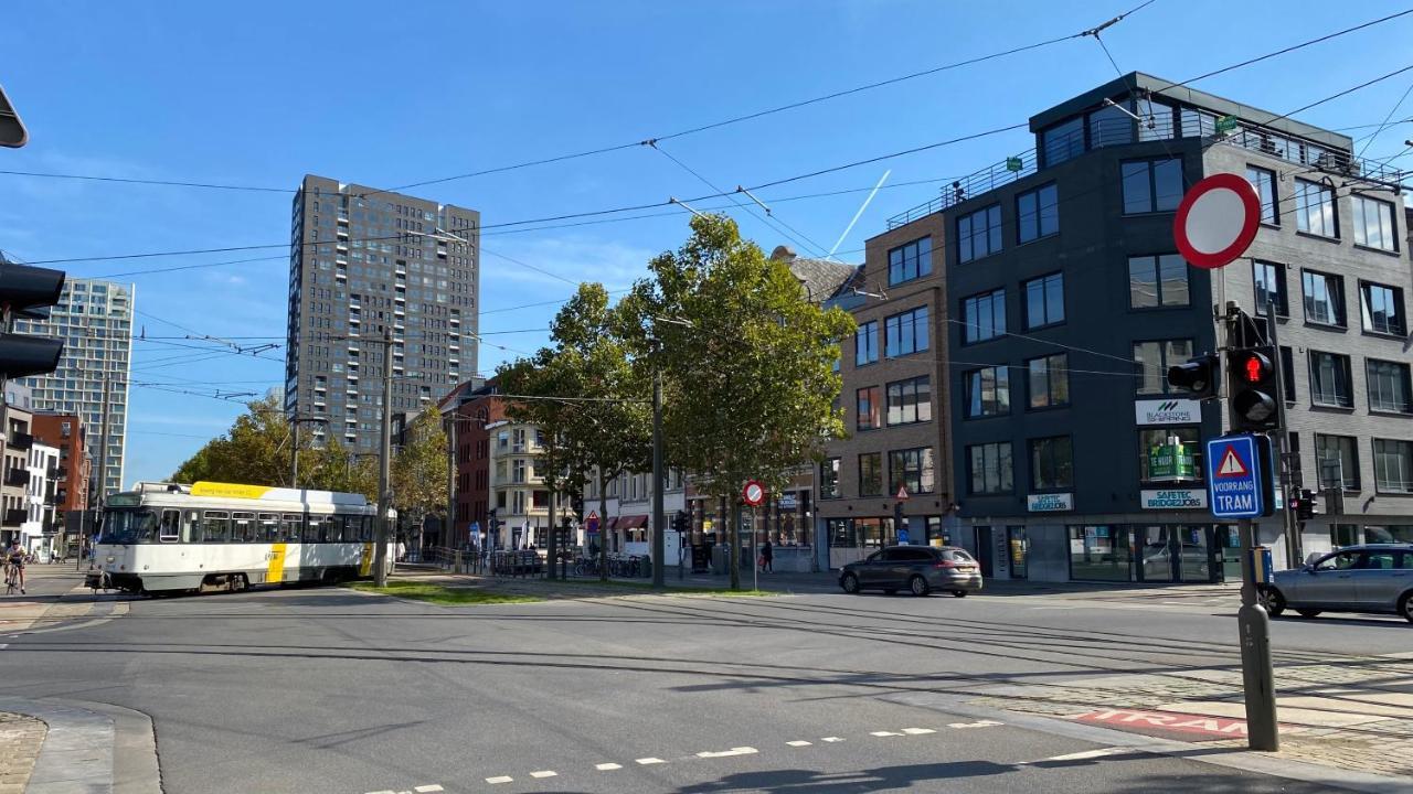 Oneluxstay Antwerp City Centre Exterior photo