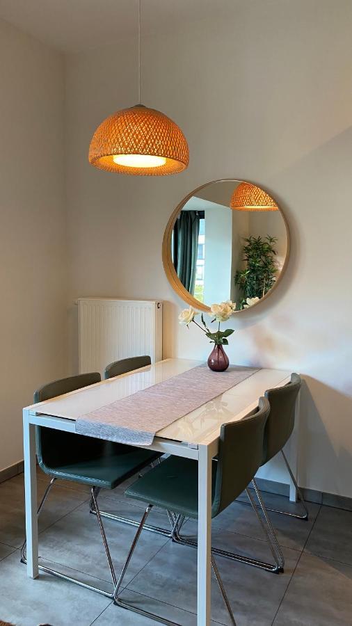 Oneluxstay Antwerp City Centre Exterior photo